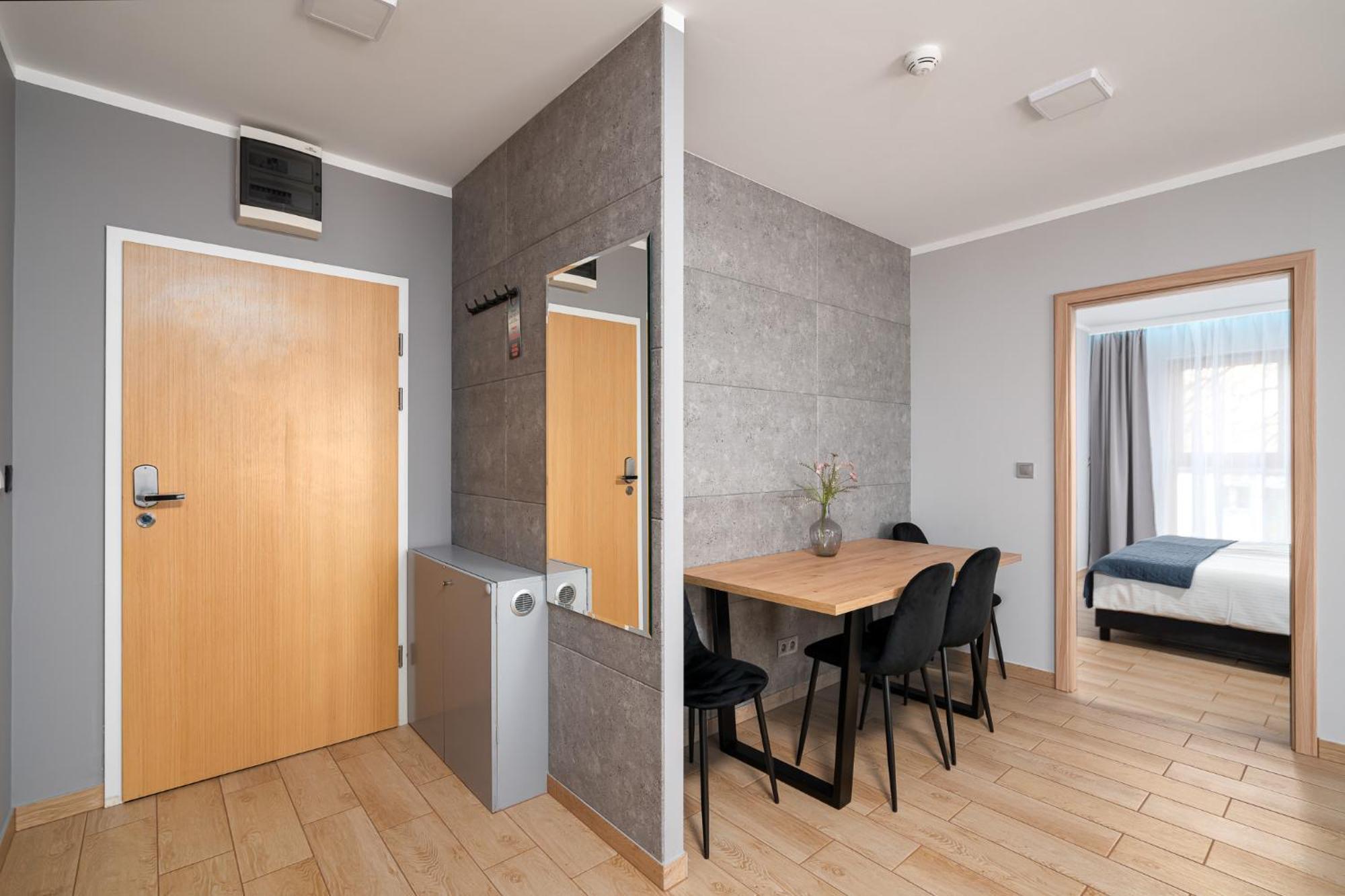 Hubska Apartments Βρότσλαβ Εξωτερικό φωτογραφία