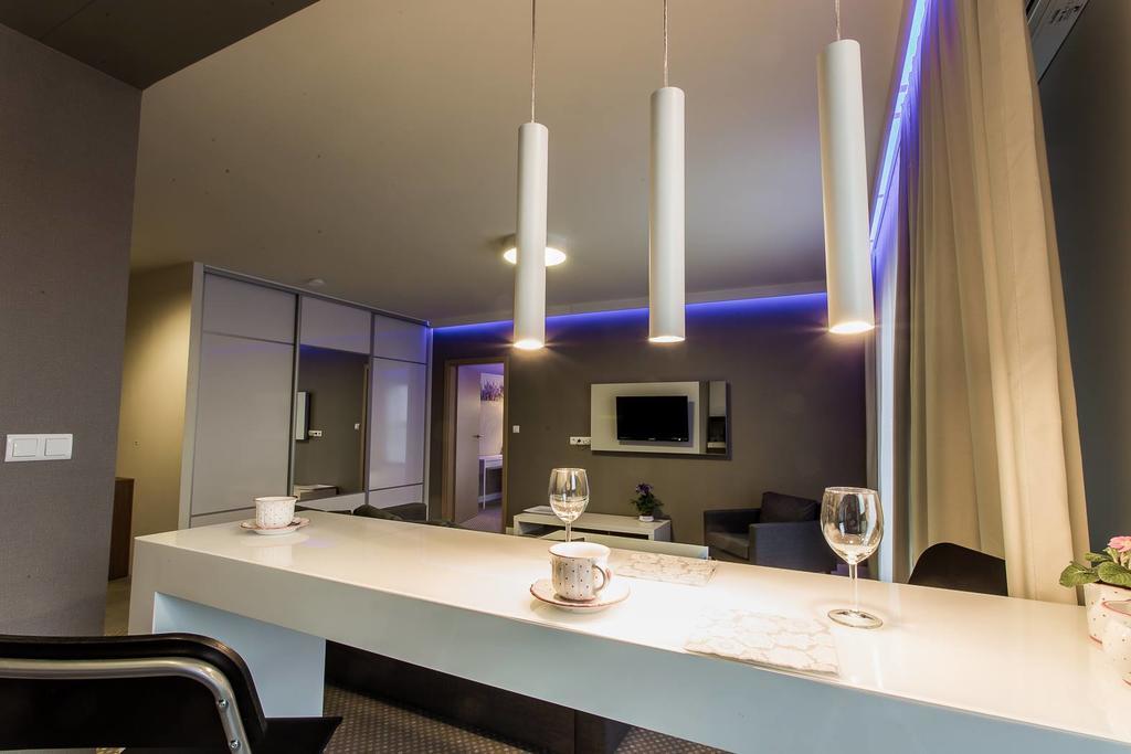 Hubska Apartments Βρότσλαβ Δωμάτιο φωτογραφία